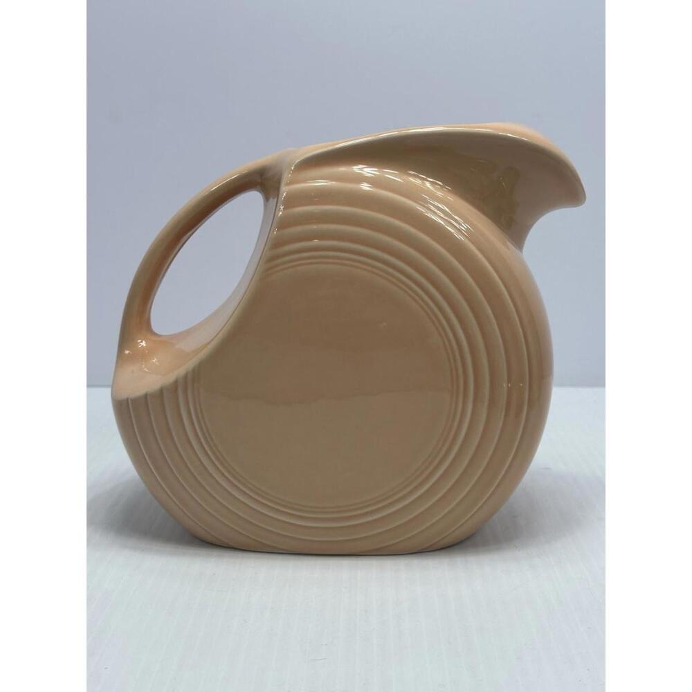 FIESTA FIESTAWARE DISC‎ WATER PITCHER APRICOT RETIRED COLOR GORGEOUS